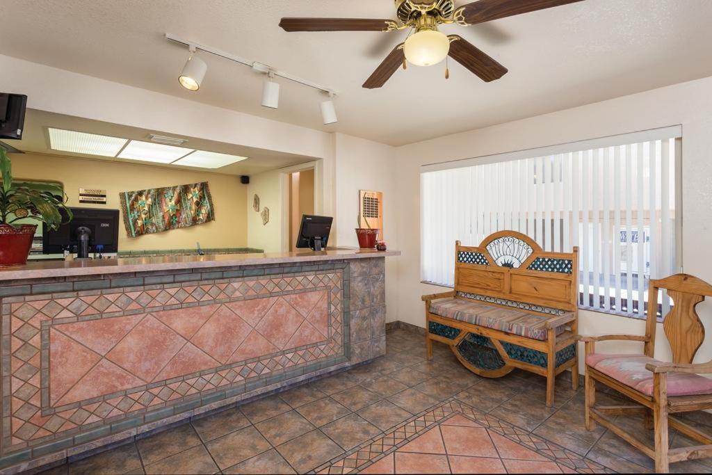 Getaways At Havasu Dunes Resort 레이크 하바슈 시티 외부 사진